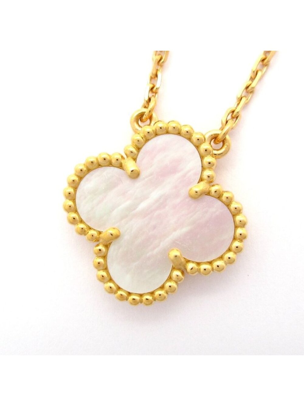 Van Cleef & Arpels Necklace Vintage Alhambra 18K Yellow Gold Mother of Pearl